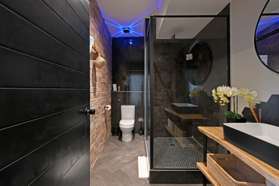 2 Bedroom Property for Sale in Cape Town City Centre Western Cape
